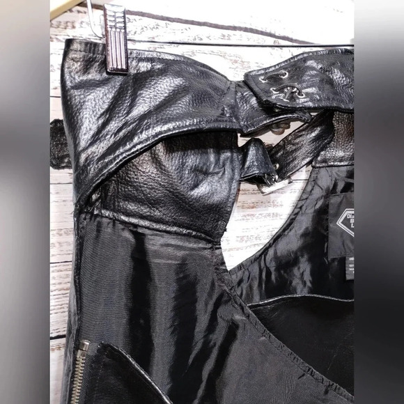 Diamond Plate Buffalo Leather Chaps Black size XL Motorcycle Biker Harley Moto - Picture 6 of 7